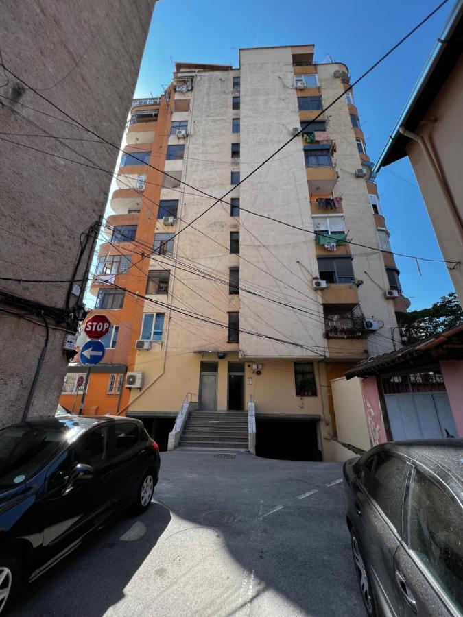 Tirana Main Square Apartamento Exterior foto